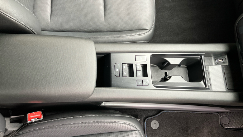 Hyundai IONIQ 6 239kW Ultimate 77kWh 4dr AWD Auto Electric Saloon